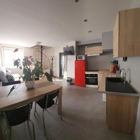 La Halte Des Trois Rivieres Lägenhet Plichancourt Exteriör bild
